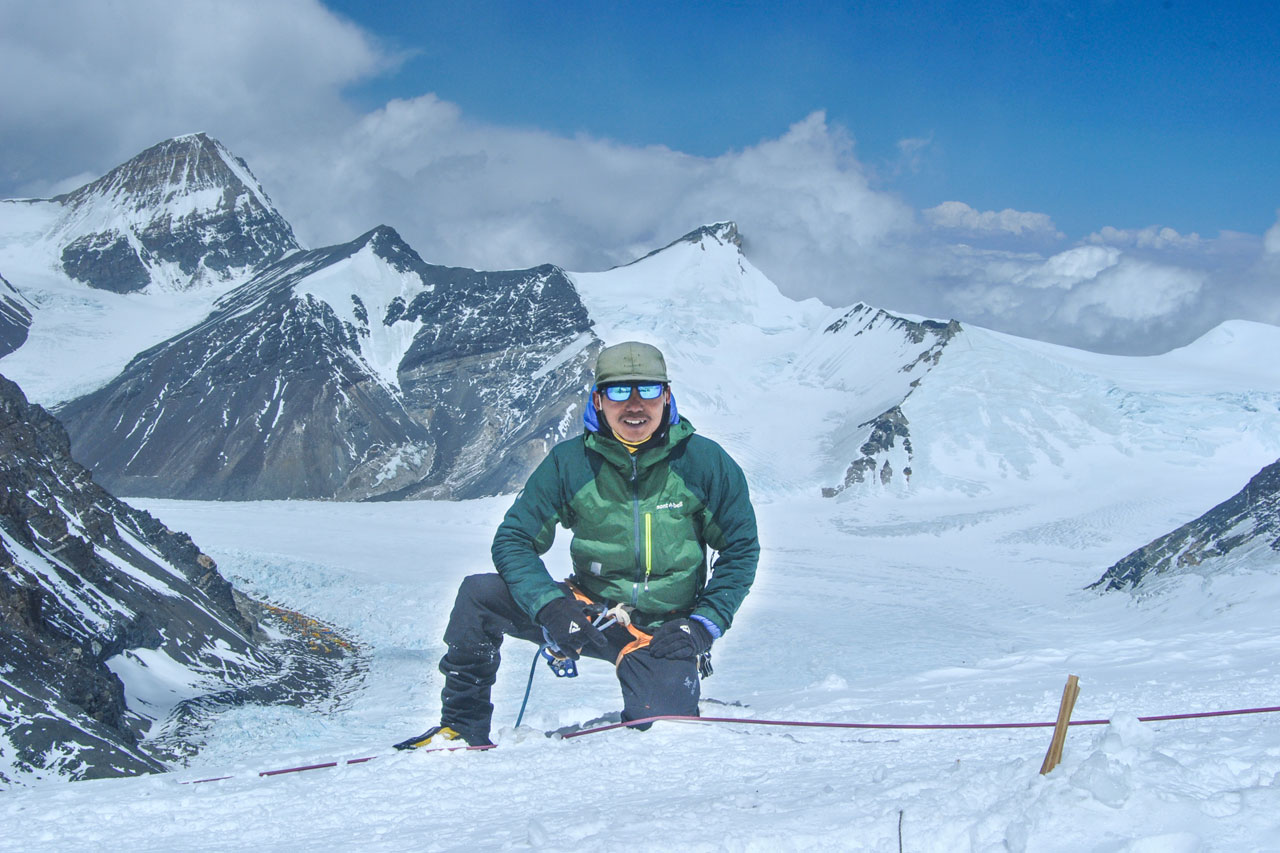 Prakash Gurung at North Cole, Everest, Nepal